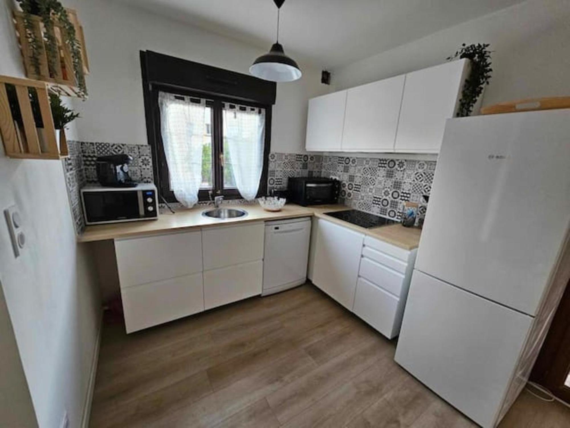 Six-fours Avec Veranda Appartement